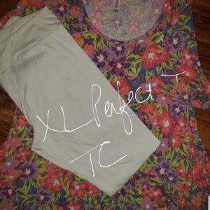 Nwt xl perfect t with TC leggings